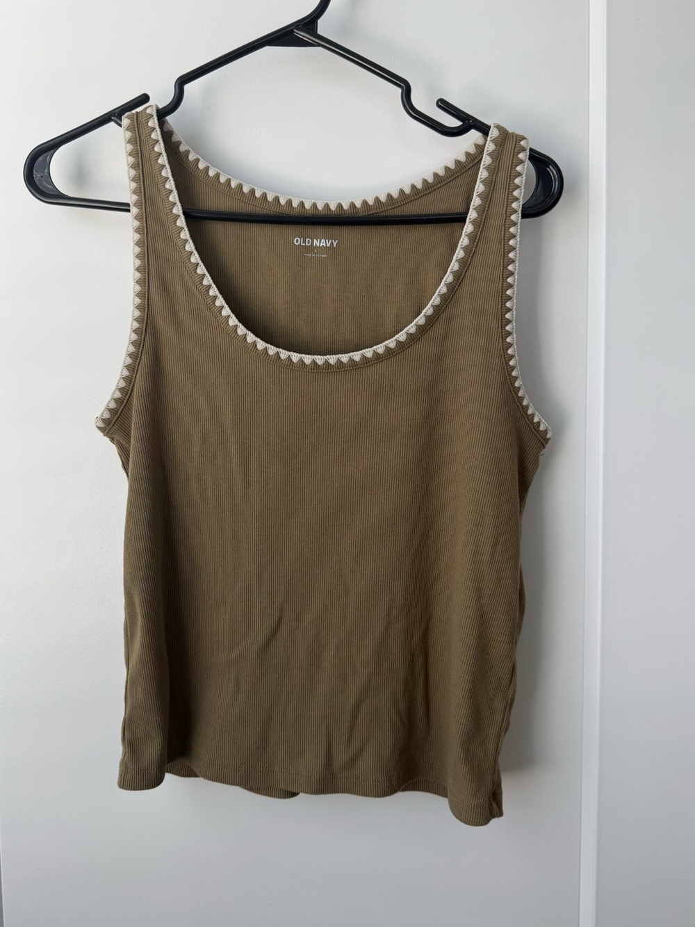 Womens Tank Size L Olive Green Cream Crochet Trim
